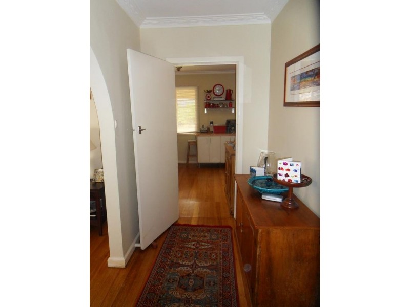 5 Bracken Grove, Altona VIC 3018