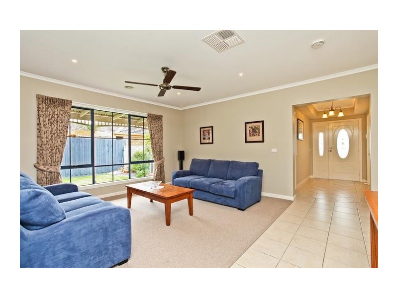 45 Everingham Road, Altona Meadows VIC 3028