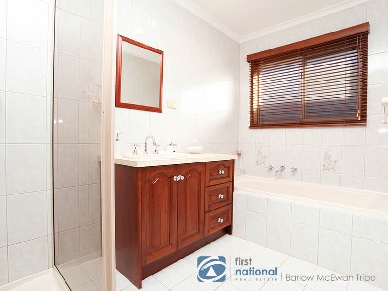 14 Trafalgar Avenue, Altona Meadows VIC 3028