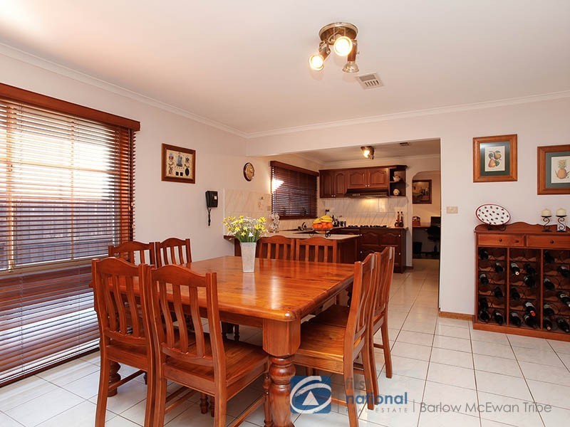 14 Trafalgar Avenue, Altona Meadows VIC 3028
