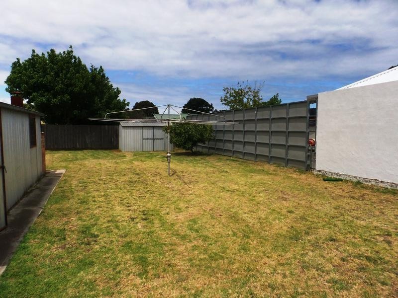 20 Curlew Avenue, Altona VIC 3018