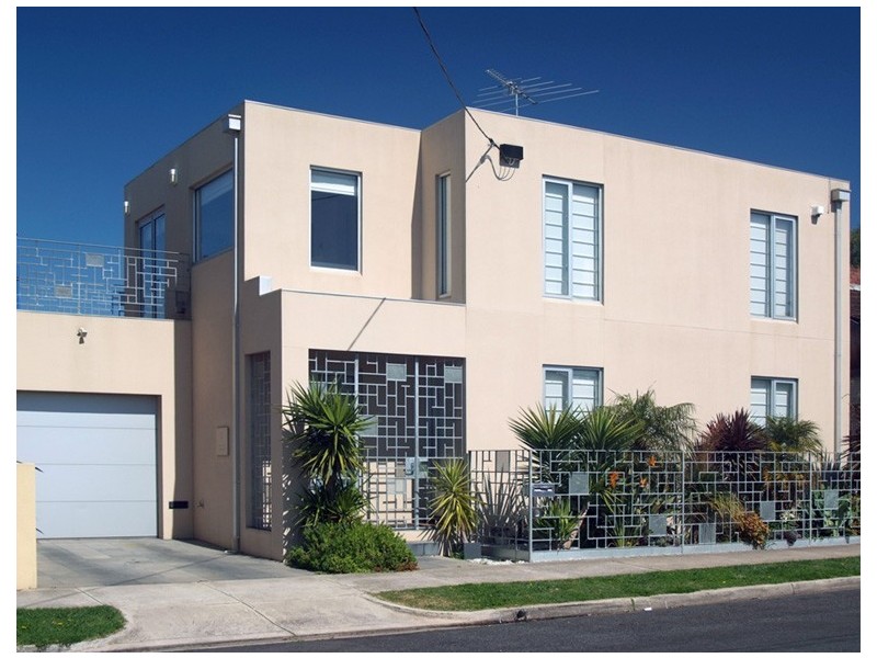 95 Elphin Street, Newport VIC 3015
