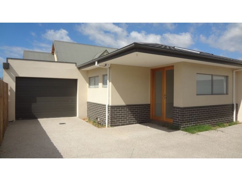 3/180 Civic Parade, Altona VIC 3018