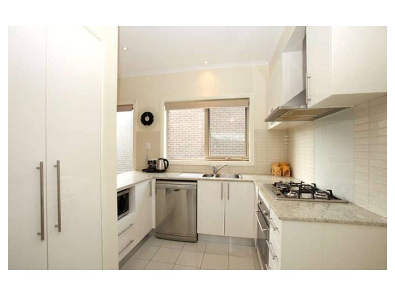 1/8 Rayner Street, Altona VIC 3018