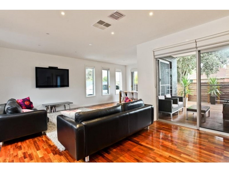 99 Blyth Street, Altona VIC 3018