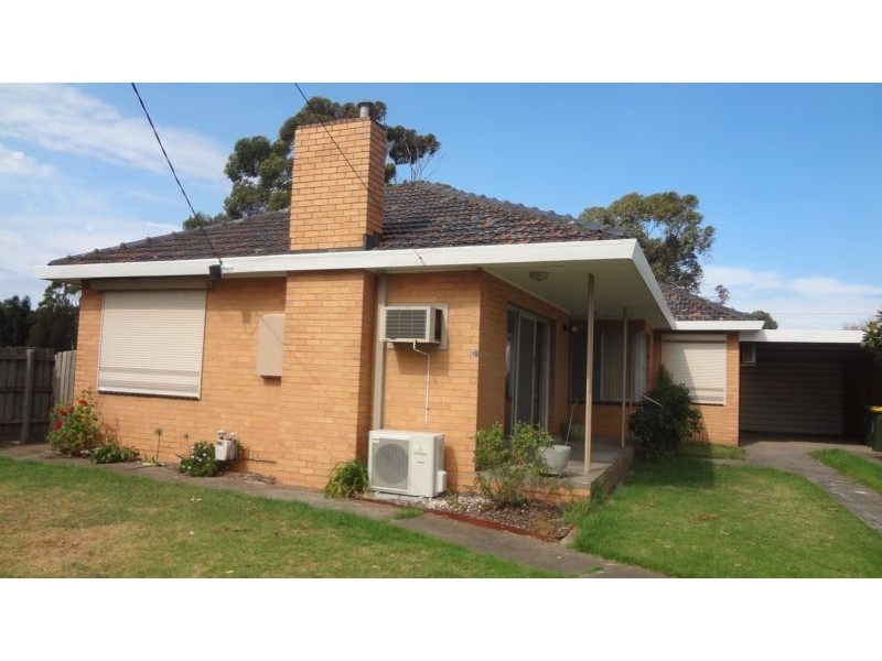16 Cain Court, Altona VIC 3018