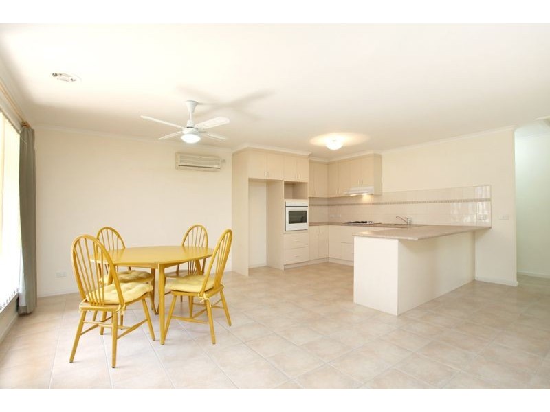 30A Myrtle Grove, Altona VIC 3018