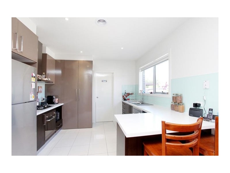 4/40 Rayner Street, Altona VIC 3018