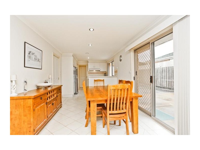 10 William McPherson Crescent, Seabrook VIC 3028