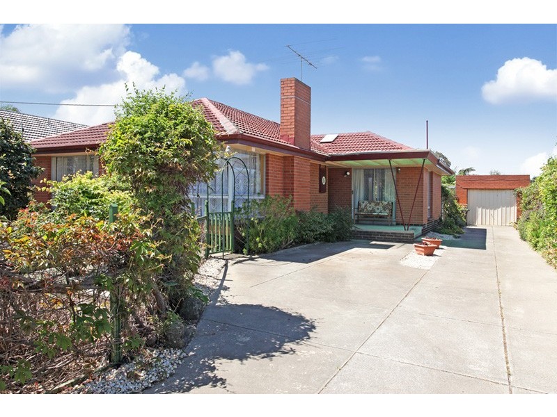 14 Emu Avenue, Altona VIC 3018