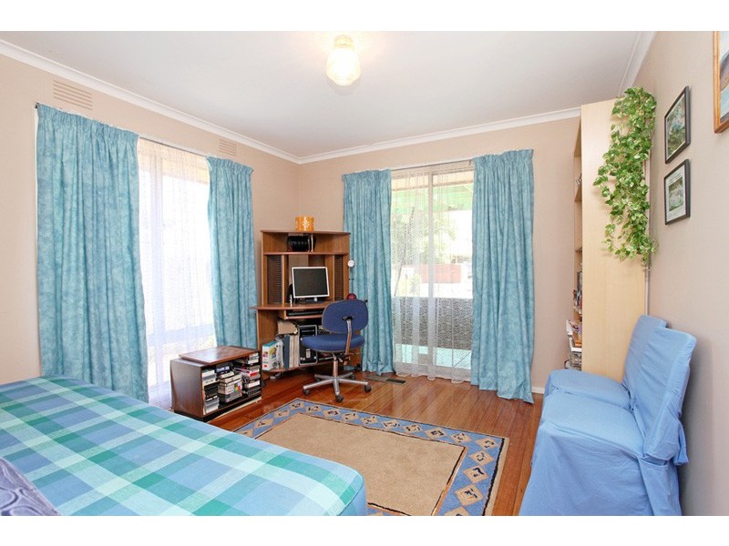 14 Emu Avenue, Altona VIC 3018