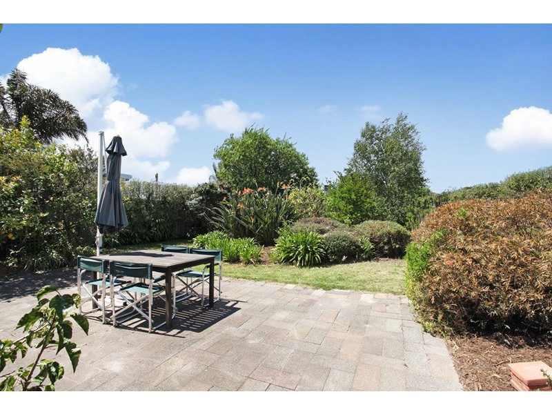 14 Emu Avenue, Altona VIC 3018