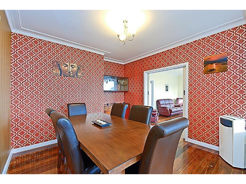 135 Esplanade, Altona VIC 3018