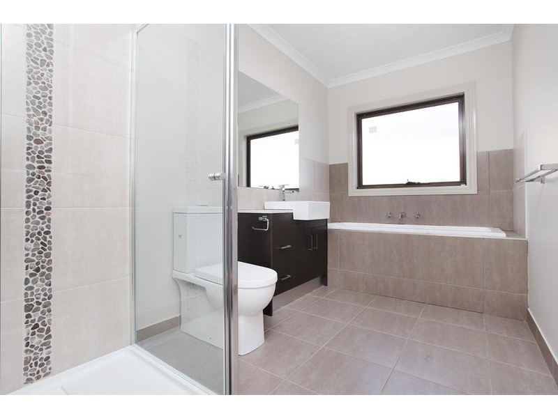 28B Emu Avenue, Altona VIC 3018