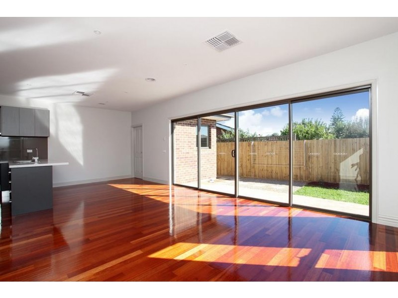 28C Emu Avenue, Altona VIC 3018
