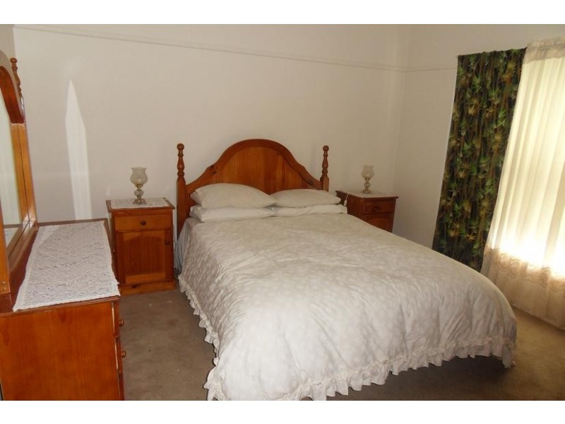 11 Beevers Street, Altona North VIC 3025