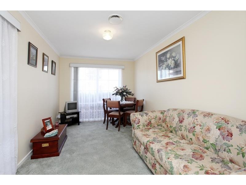 2/14 Verity Court, Altona Meadows VIC 3028