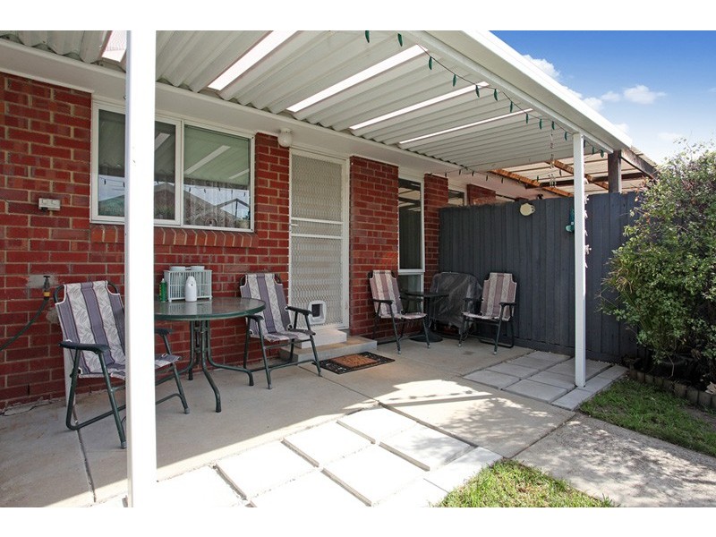 2/14 Verity Court, Altona Meadows VIC 3028
