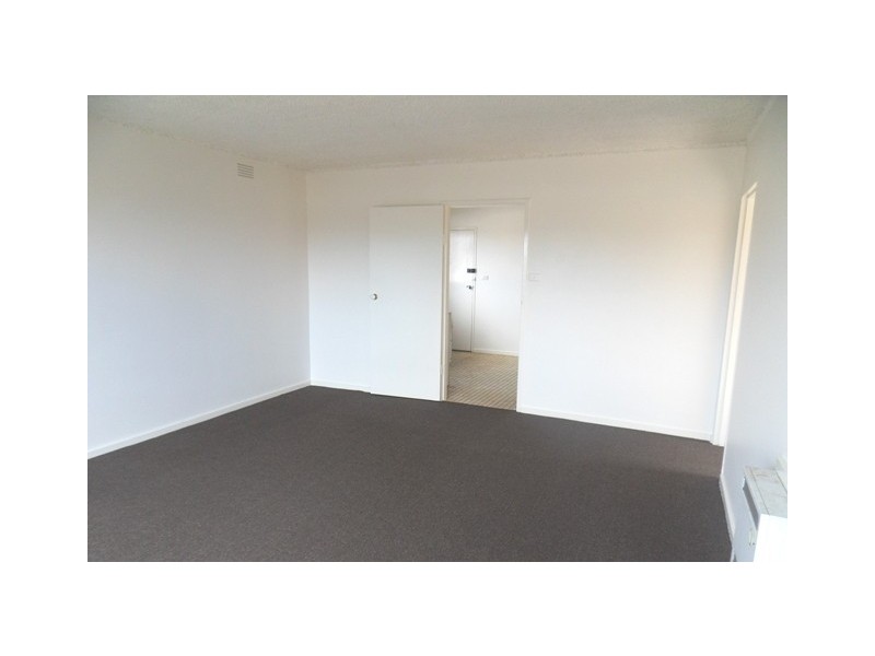 7/66 Simmons Drive, Altona VIC 3018