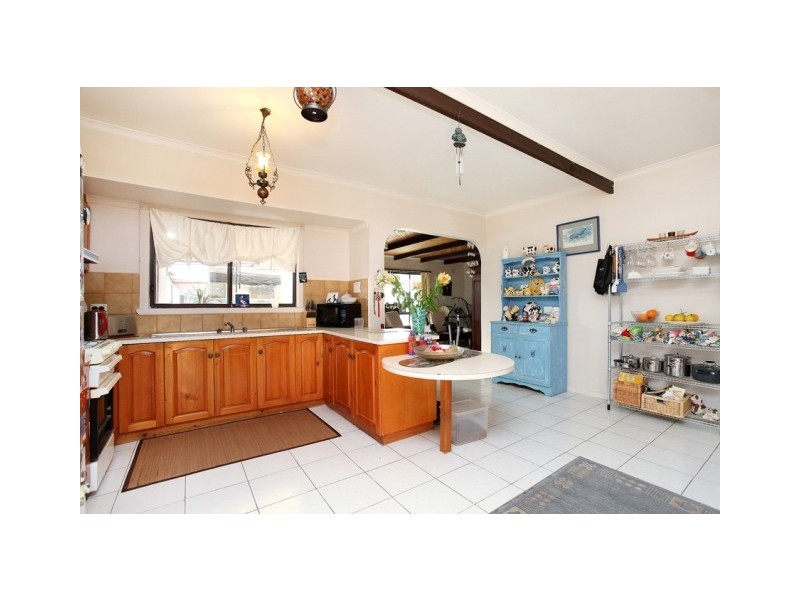 8 Kookaburra Street, Altona VIC 3018