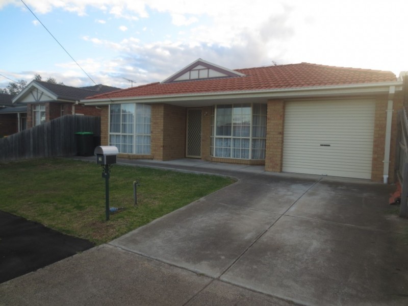 2 Russell Court, Altona Meadows VIC 3028