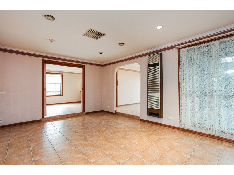 315 Victoria Street, Altona Meadows VIC 3028