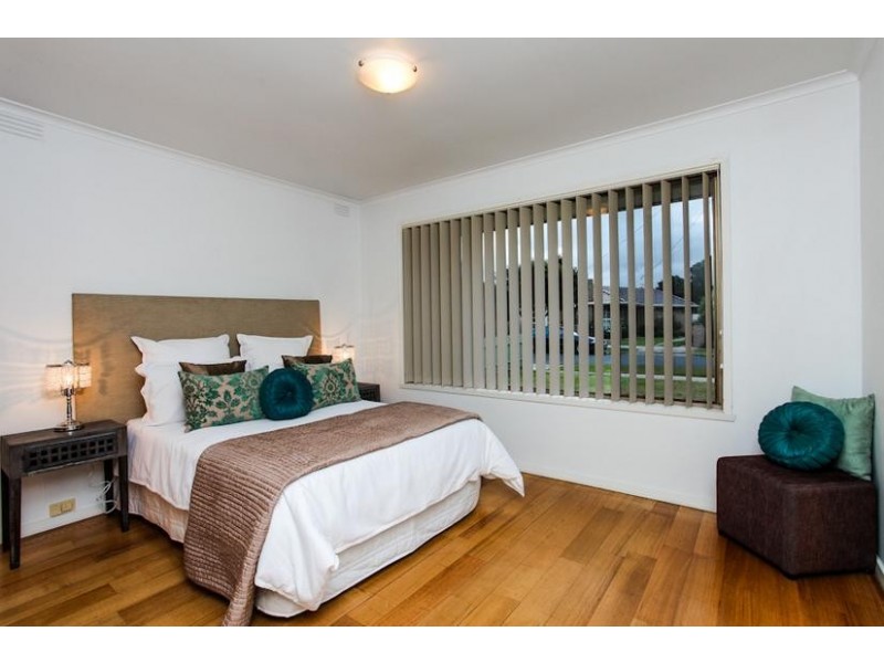 50 Hammond Street, Altona VIC 3018