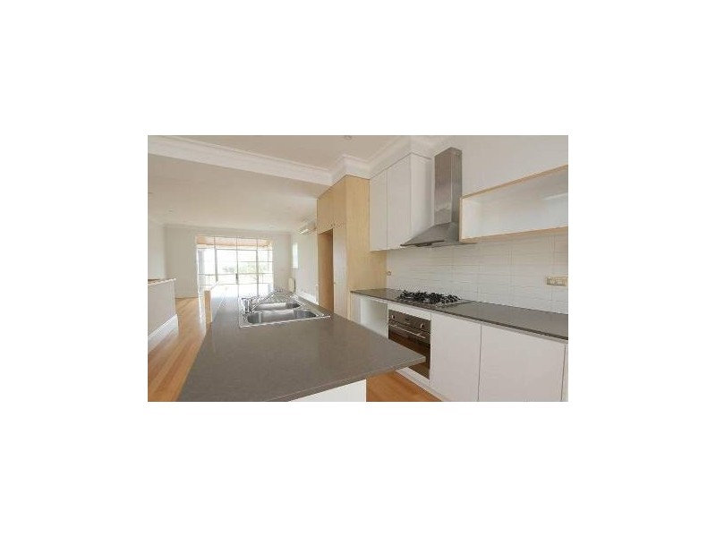 19A Beach Street, Altona VIC 3018