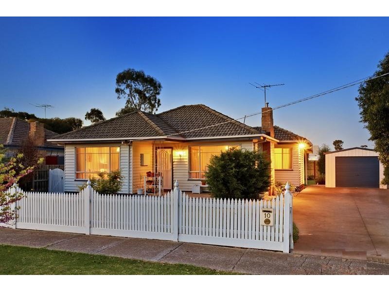 10 Blair Court, Altona North VIC 3025