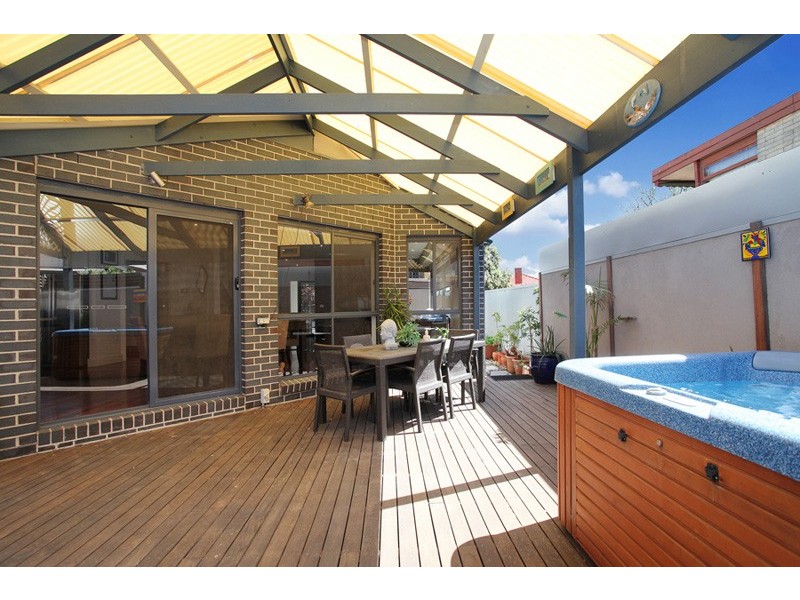 2A Seves Street, Altona VIC 3018