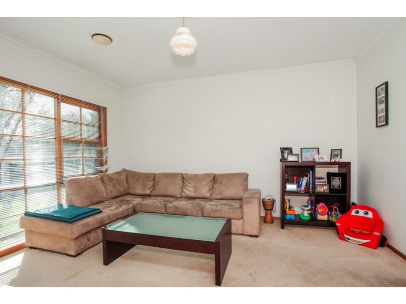 2/22 David Street, Altona VIC 3018