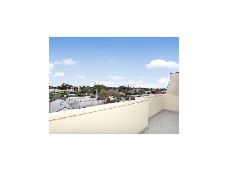 307/117 Pier Street, Altona VIC 3018