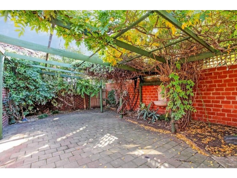 3/2 Upton Street, Altona VIC 3018