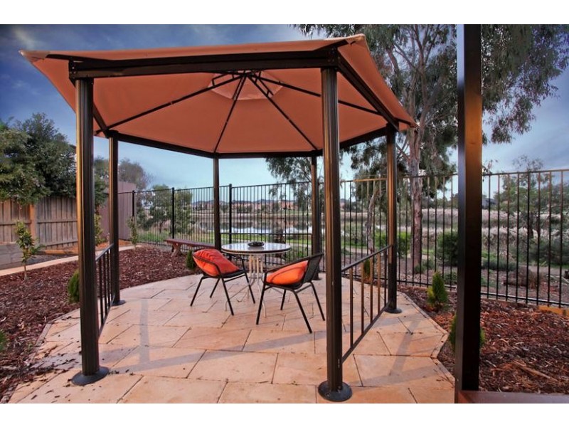 9 Selwood Place, Altona Meadows VIC 3028