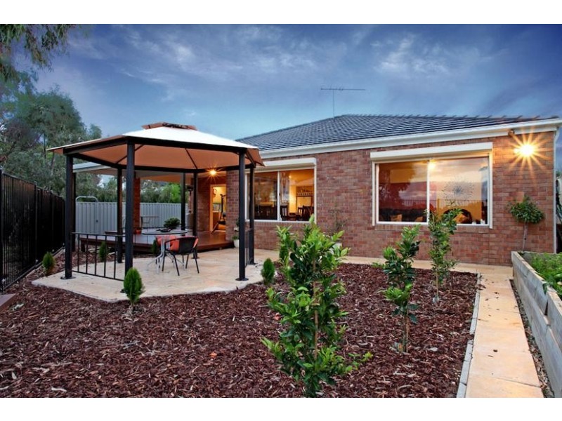 9 Selwood Place, Altona Meadows VIC 3028