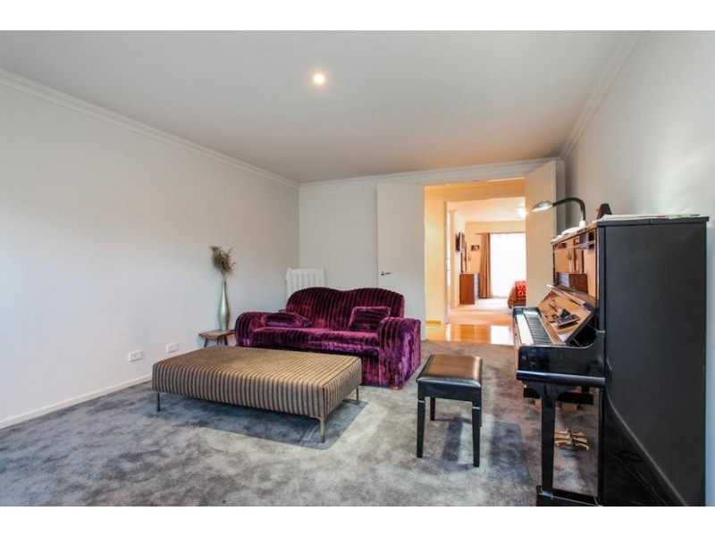 9 Selwood Place, Altona Meadows VIC 3028