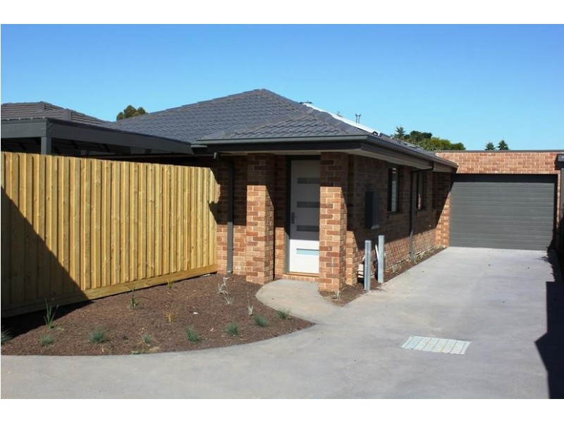 2/43 May Avenue, Altona Meadows VIC 3028