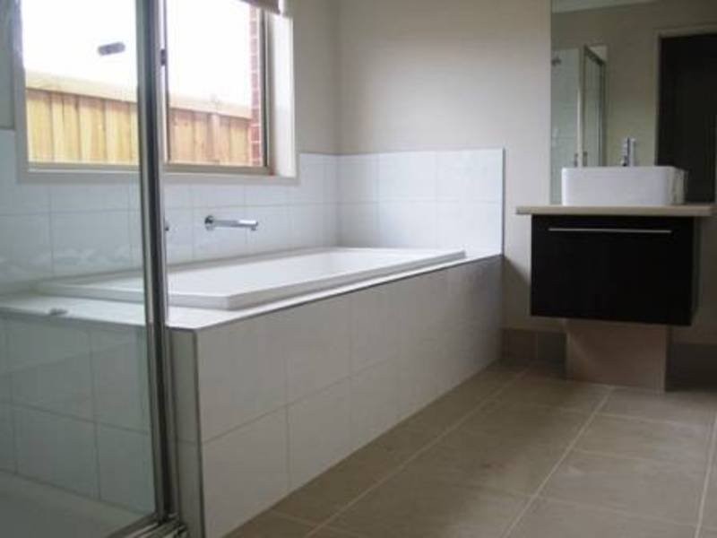 42 Campaspe Way, Point Cook VIC 3030