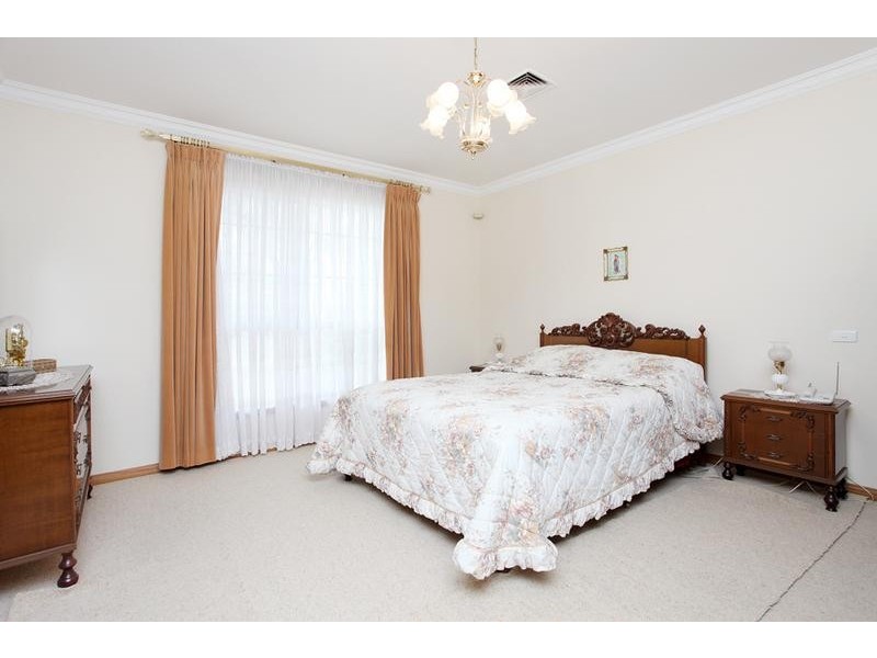 360 Blackshaws Road, Altona North VIC 3025