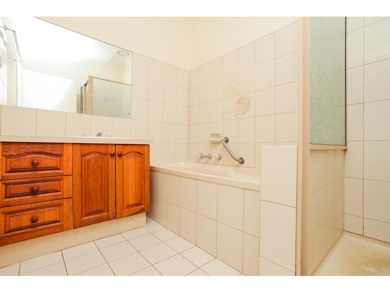 3/2 Upton Street, Altona VIC 3018