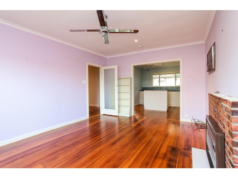 29 Myrtle Grove, Altona VIC 3018