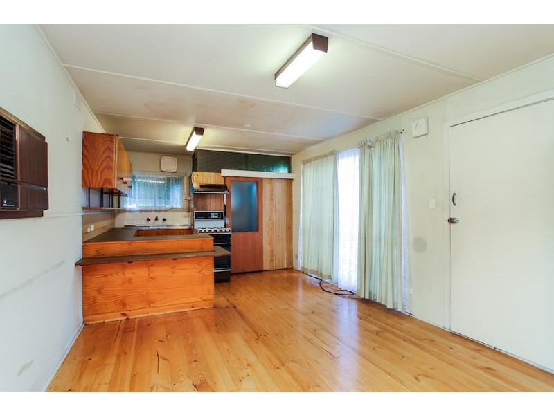 29 Myrtle Grove, Altona VIC 3018