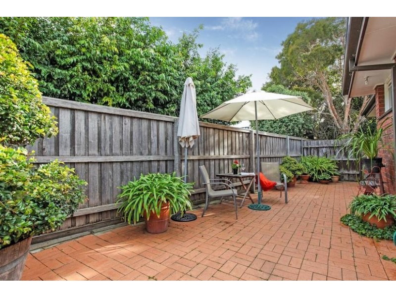 1/1 Bell Avenue, Altona VIC 3018