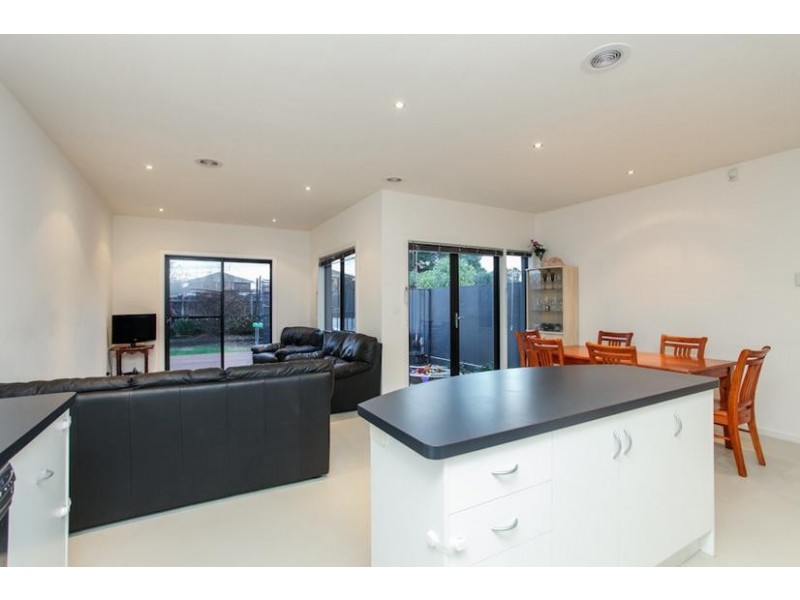 23 Emu Avenue, Altona VIC 3018