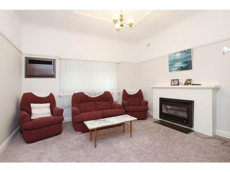 86 Blyth Street, Altona VIC 3018