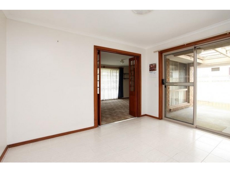 28 Bayview Street, Altona VIC 3018