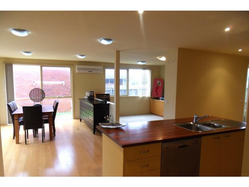 8 Manning Street, Altona VIC 3018