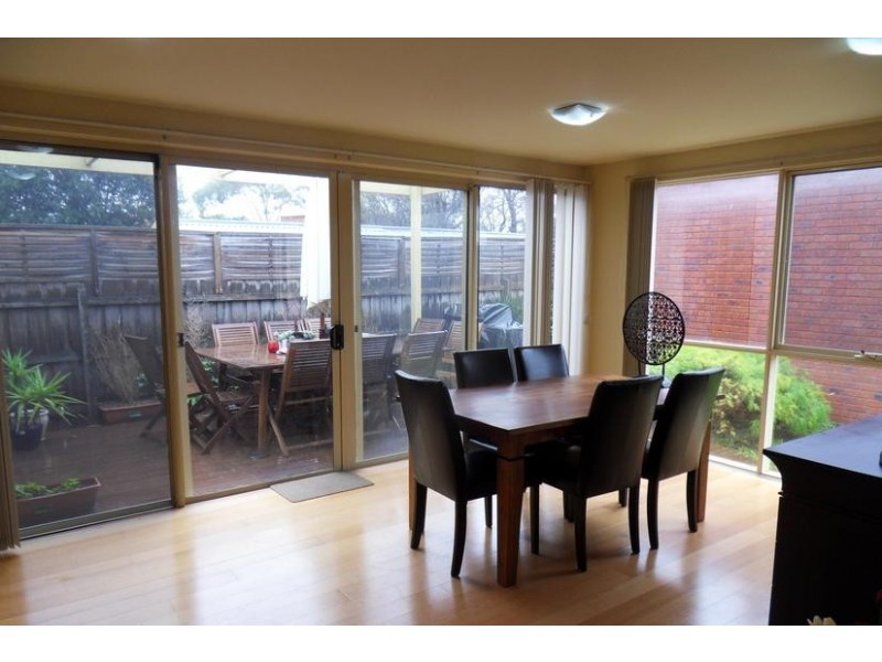 8 Manning Street, Altona VIC 3018