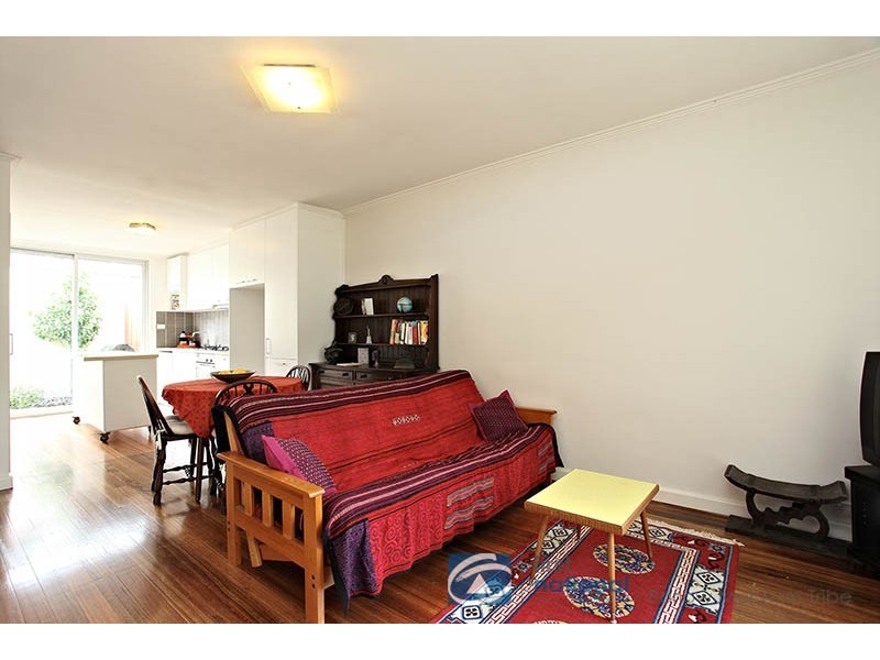 4/239 Esplanade, Altona VIC 3018