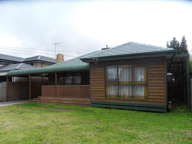 6 Lark Street, Altona VIC 3018